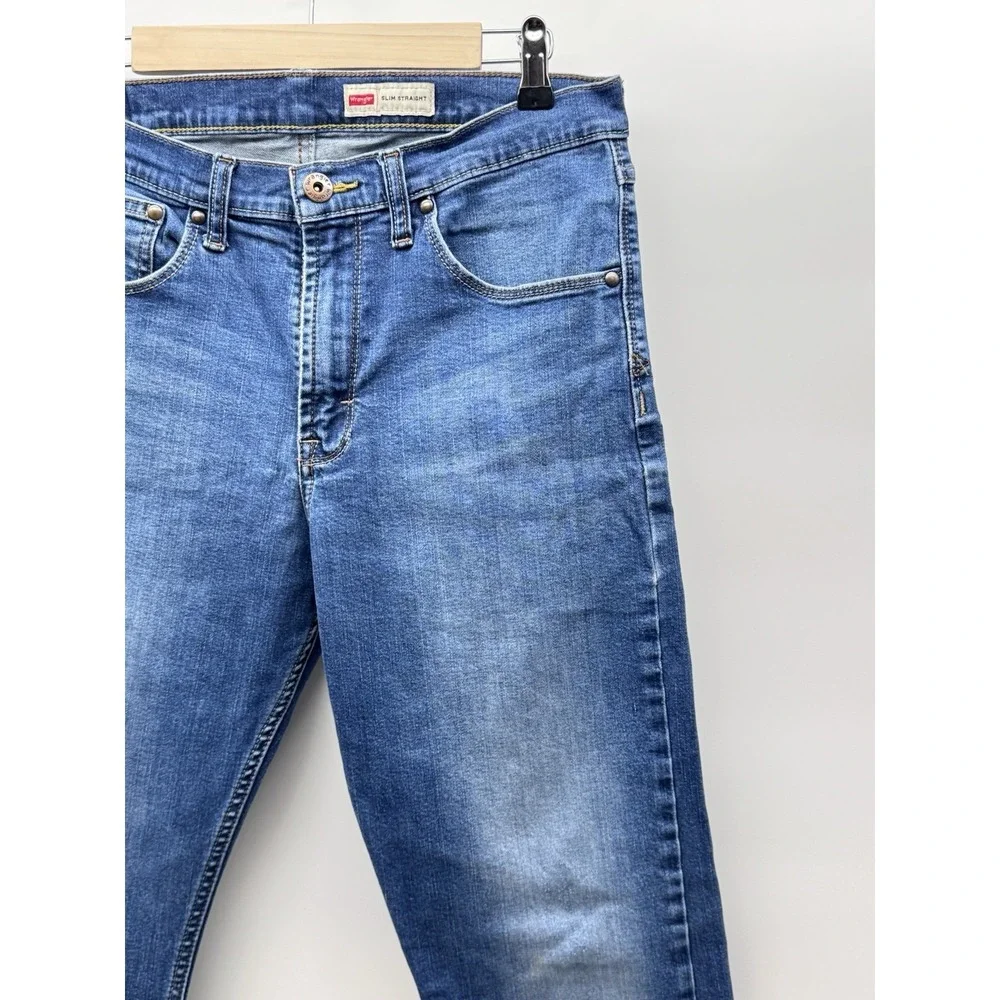 Wrangler Slim Straight Jeans Mens 33x32 Distressed Blue Stretch Denim
